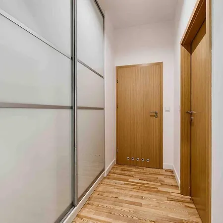 Komfortowy Apartament Z Silownia I Sauna Revisit Apartment 11 Łódź Esterno foto